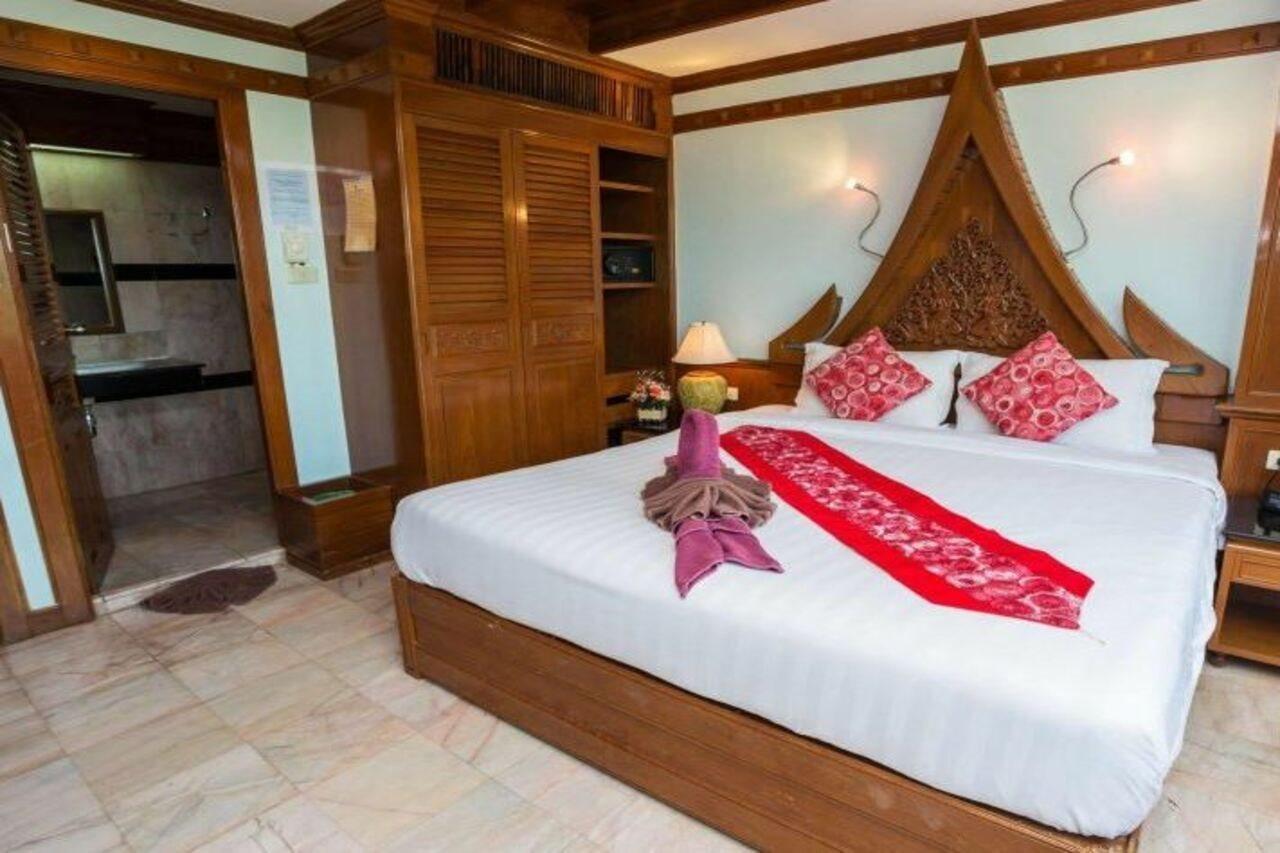 Patong Beach Bed And Breakfast ภายนอก รูปภาพ