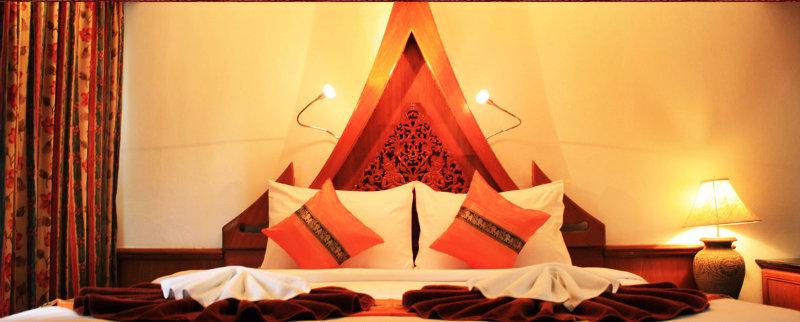 Patong Beach Bed And Breakfast ภายนอก รูปภาพ