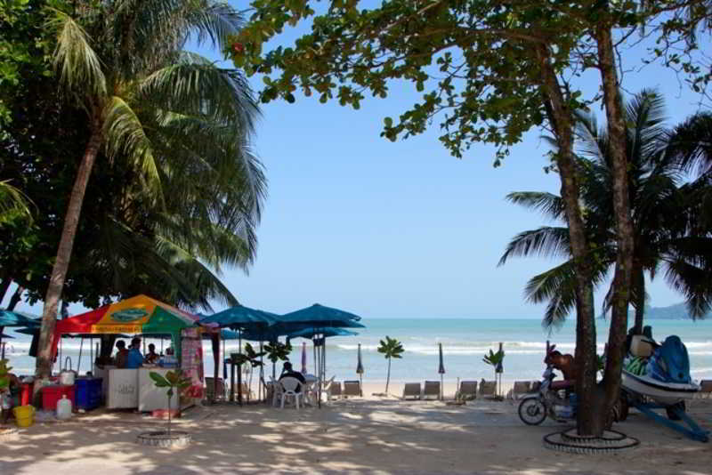 Patong Beach Bed And Breakfast ภายนอก รูปภาพ