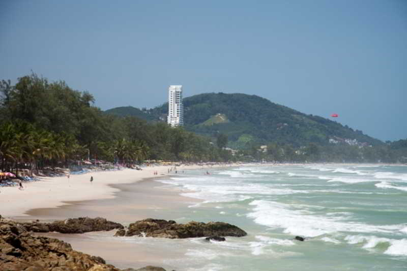 Patong Beach Bed And Breakfast ภายนอก รูปภาพ